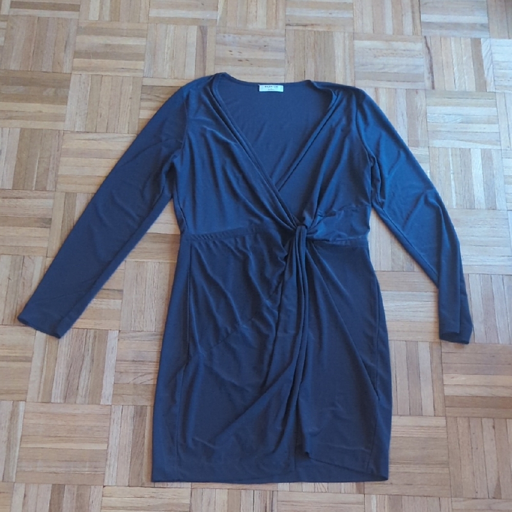 Babaton Aritzia Charcoal Long Sleeve Faux Wrap Dress